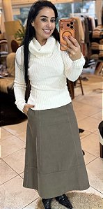 BLUSA TRICOT CANELADA GOLA ALTA AMBI