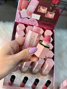 Blush Líquido c/aplicador Lua e Neve