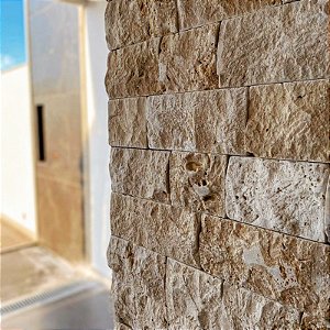 Travertino light
