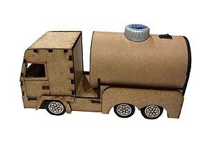 Caminhão tanque com motorzinho