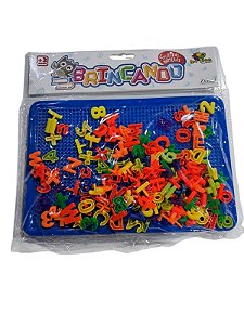 Brincando com Letras e Números - azul escuro