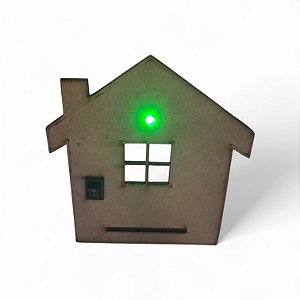 Casinha de MDF com circuito elétrico