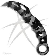 Canivete Karambit Camuflado