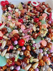 Blend Mix Pérolas Bolinhas Miçangas Resinas | Mistura de Contas Sortidas com 500 gr | Tamanhos e formas VARIADOS DIY