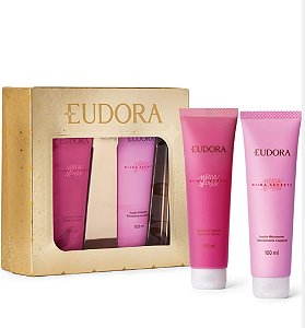 Kit Presente Natal Niina Secrets: Loção Hidratante Desodorante Corporal 100ml + Sabonete Líquido em Calda 100ml