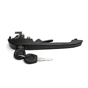 MACANETA EXTERNA VW SANTANA/QUANTUM 84/91  /GOL/VOYAGE 87/96 LE FRISO PRETO C/CHAVE