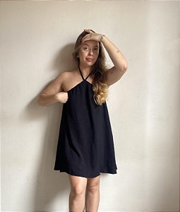 VESTIDO CURTO PRETO LA VI