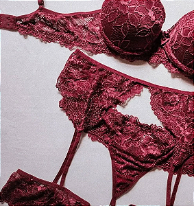 LINGERIE CONJUNTO COM BOJO VINHO MARIANA