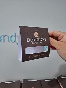 Caixinha 10x10x3cm com recorte personalizado