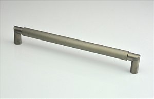PUXADOR TELLUS MAIOR NÍQUEL VELHO 352MM ZEN