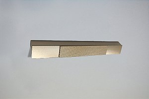 PUXADOR KEN GRANADO DOURADO 192MM- ZEN