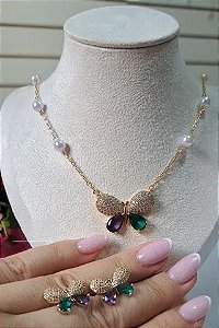 CONJUNTO DOURADO COLAR E BRINCOS BORBOLETA CRAVEJADA