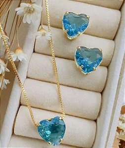 CONJUNTO DOURADO COLAR E BRINCO CORAÇÃO
