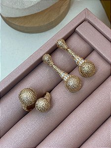 CONJUNTO DOURADO ANEL E BRINCOS CRAVEJADOS