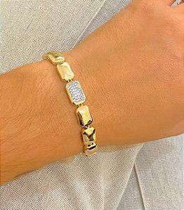 PULSEIRA DOURADA QUADRADOS