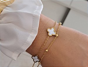 PULSEIRA DOURADA AÇO INOX TREVO BRANCO