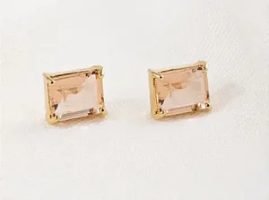 BRINCO DOURADO QUADRADO ROSÊ