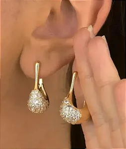 BRINCO DOURADO CRAVEJADO