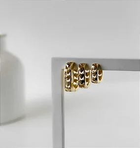 BRINCO DOURADO TRIO ARGOLA DE CORAÇÕES