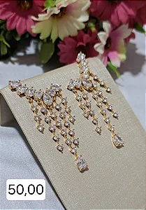 BRINCO DOURADO ZIRÔNIAS