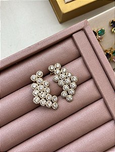BRINCO DOURADO EAR CUFF CRAVEJADO