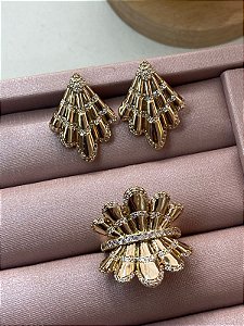 CONJUNTO DOURADO ANEL E BRINCOS CRAVEJADO