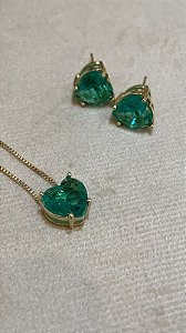 CONJUNTO DOURADO COLAR E BRINCO CORAÇAO VERDE