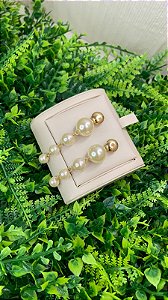 BRINCO PERÓLA VARIADAS DOURADO
