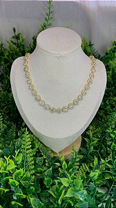 CHOKER FLOR CRAVEJADA TIPO RIVIERA OURO