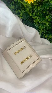 BRINCO CRAVEJADO DOURADO
