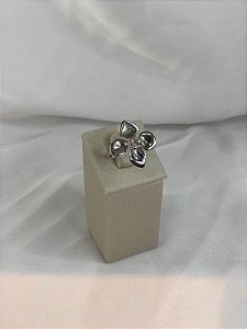 ANEL DE FLOR PRATA
