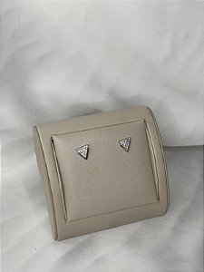 BRINCO TRIANGULO CRAVEJADO PRATA