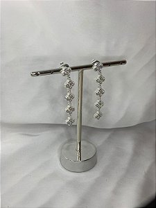 BRINCO VAN CLEEF PRATA CRAVEJADO