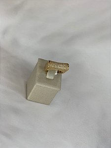 ANEL DOURADO QUADRADO CRAVEJADO