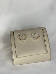 BRINCO DE CORAÇÃO PRATA COLORIDO