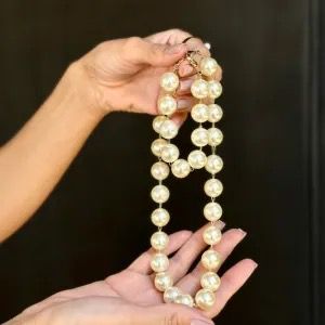 COLAR DE PEROLAS PRATA