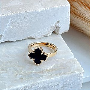 ANEL VAN CLEEF PRETO