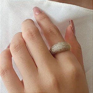 ANEL ESPIRAL DETALHADO E CRAVEJADO COM ZIRCÔNIAS