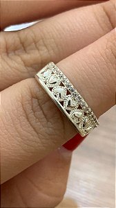 ANEL DE CORAÇÃO CRAVEJADO PRATA