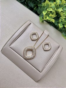 CONJUNTO CRAVEJADO OURO