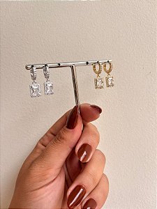 BRINCO ARGOLA CLIC COM ZIRCONIA CRAVEJADA OURO