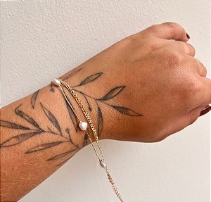 PULSEIRA DUPLA CORAÇÕES PEROLA