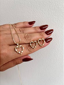 CONJUNTO CORAÇÃO COM ZIRCONIAS OURO