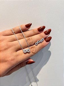 CONJUNTO SIMBOLO INFINITO CRAVEJADO RODIO