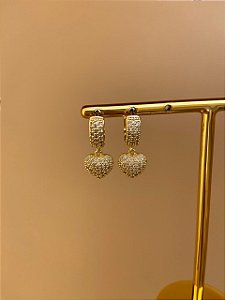 BRINCO ARGOLA CLIC E CORAÇÃO CRAVEJADOS OURO