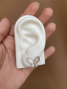 BRINCO BORBOLETA MADREPEROLAS