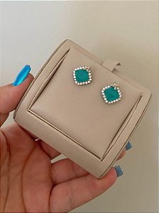 BRINCO QUADRADO TURMALINA CRAV FLOR