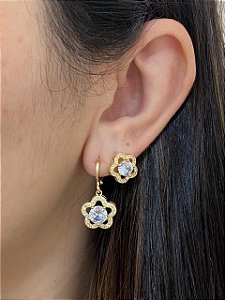BRINCO TRIO ARGOLA FLOR VAZADA CRAVEJADA