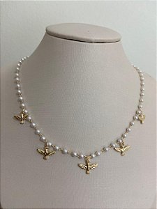 COLAR DOURADO PEROLA E PIN DIVINO