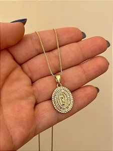 COLAR COM MEDALHA NOSSA SENHORA DE GADALUPE DOURADA
